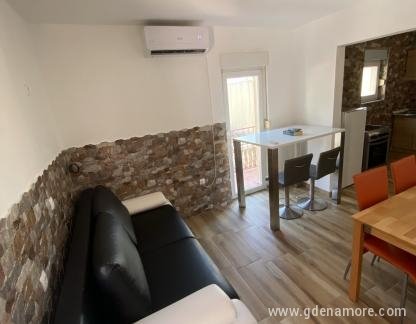 Sun-Love, Porodicni apartman, privatni smeštaj u mestu Sutomore, Crna Gora - viber_image_2024-08-08_20-06-45-300